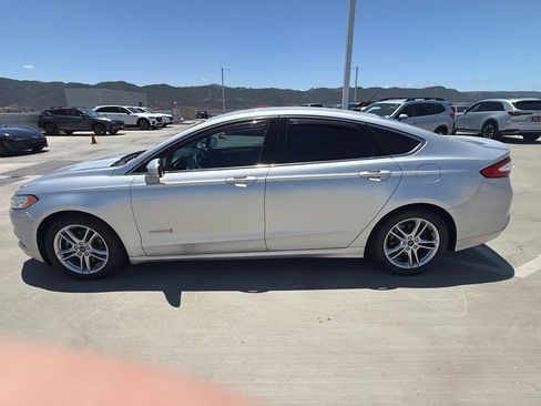 Used 2016 Ford Fusion Titanium FWD image 6