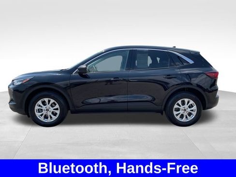 Used 2024 Ford Escape Active AWD/4WD image 2