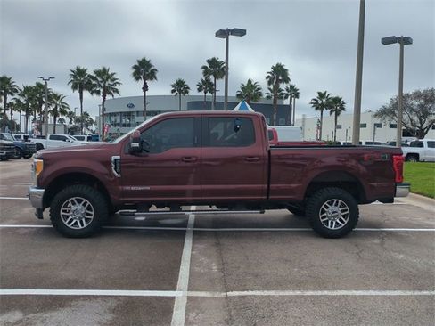 Certified 2017 Ford F250 Lariat w/ FX4 Off-Road Package image 7