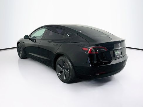 Used 2023 Tesla Model 3 Standard Range RWD image 5