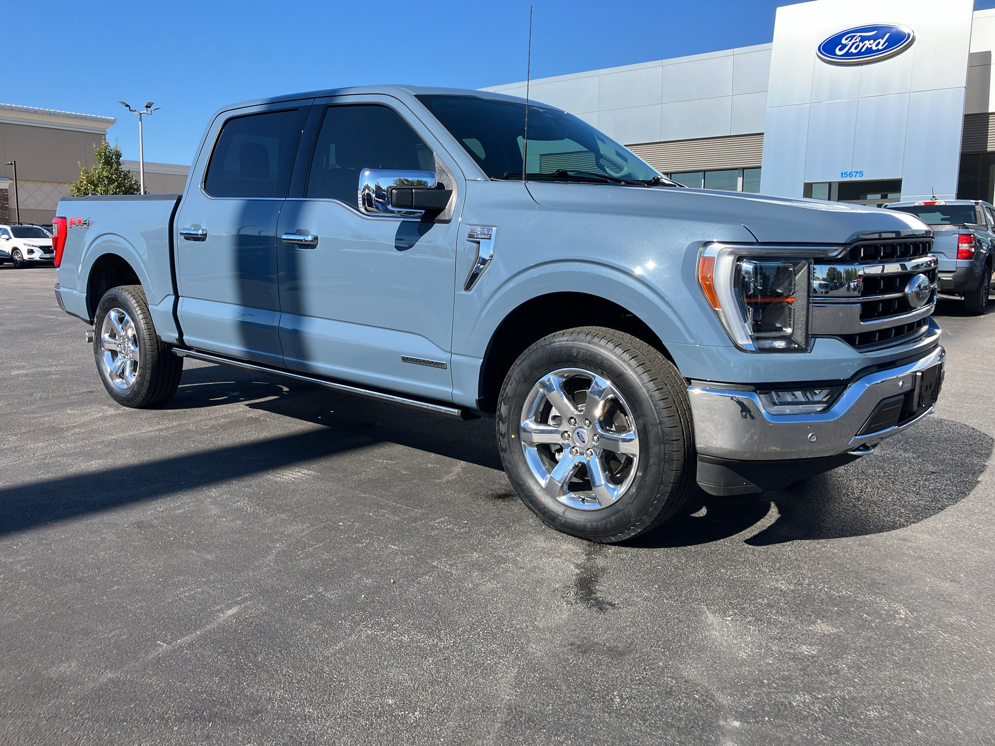 Used 2023 Ford F150 Lariat w/ Equipment Group 502A High AWD/4WD image 11