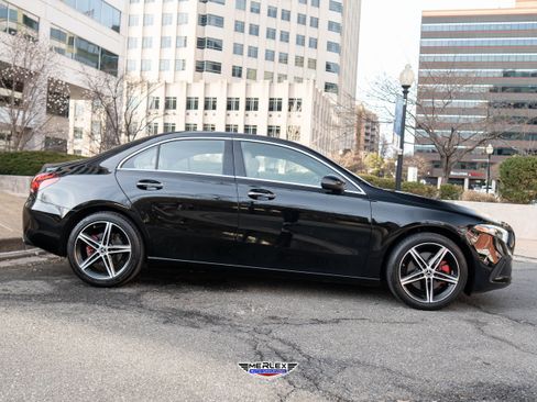 Used 2019 Mercedes-Benz A 220 image 8