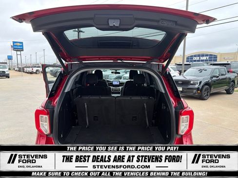 Used 2023 Ford Explorer XLT w/ Equipment Group 202A AWD/4WD image 40
