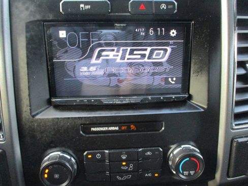Used 2018 Ford F150 XLT AWD/4WD image 20