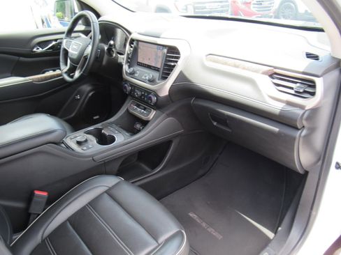 Used 2023 GMC Acadia Denali AWD/4WD image 11