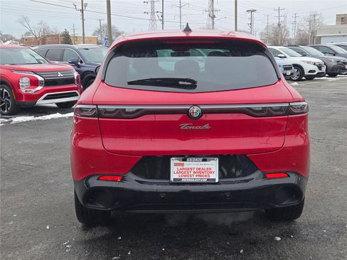 Used 2025 Alfa Romeo Tonale w/ Premium Package image 15