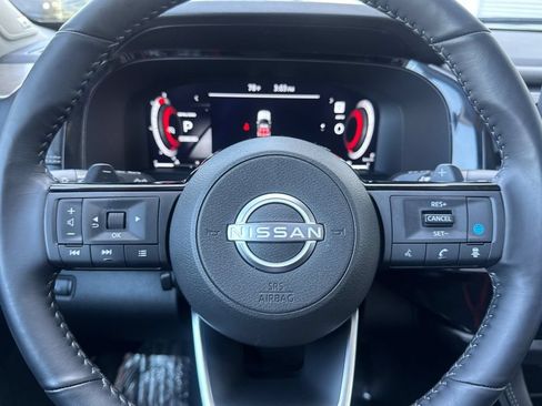 Used 2024 Nissan Pathfinder Platinum w/ Cargo Package FWD image 23