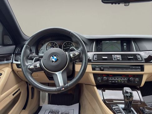 Used 2014 BMW 550i xDrive Sedan AWD/4WD image 14