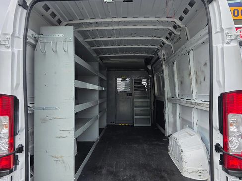 Used 2021 RAM ProMaster 2500 FWD image 10
