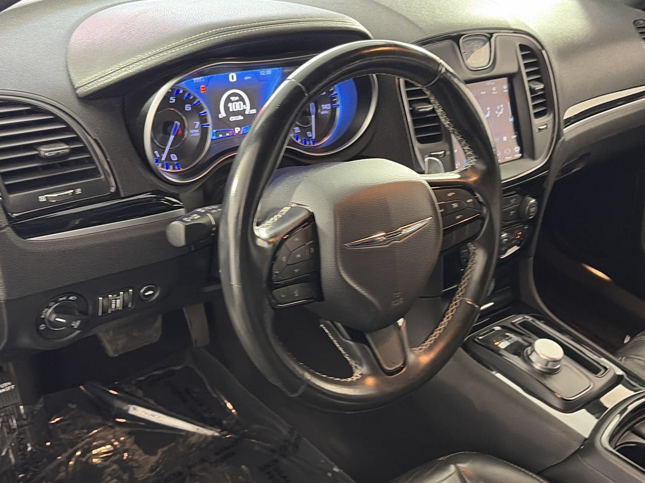 Used 2021 Chrysler 300 S RWD image 12
