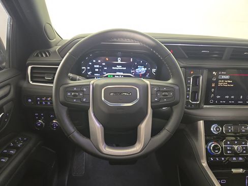 Certified 2024 GMC Yukon Denali image 15