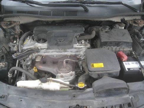 Used 2012 Toyota Camry SE FWD image 28