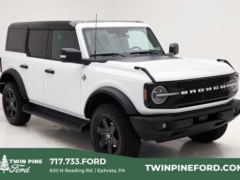 New 2025 Ford Bronco Outer Banks image 1