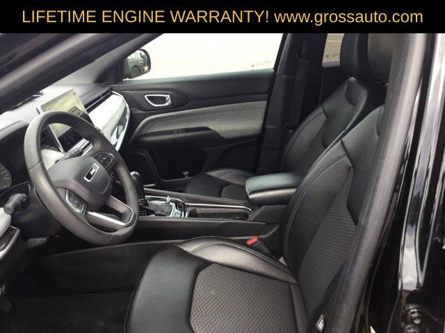 Used 2024 Jeep Compass Latitude AWD/4WD image 19