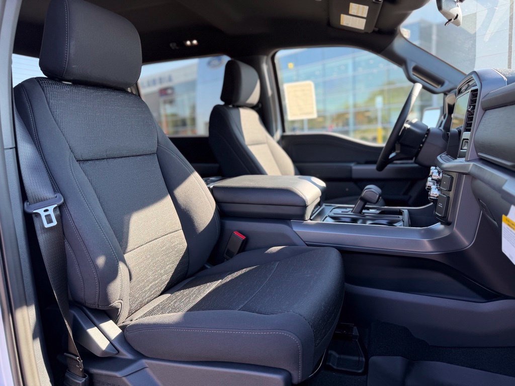 New 2026 Ford F150 XLT w/ FX4 Off-Road Package AWD/4WD image 9
