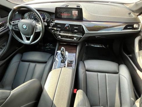 Used 2019 BMW 530i xDrive w/ Convenience Package AWD/4WD image 33