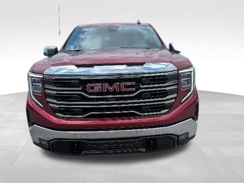 Used 2025 GMC Sierra 1500 SLT w/ SLT Premium Plus Package AWD/4WD image 8