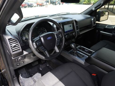 Used 2020 Ford F150 XLT w/ Equipment Group 302A Luxury AWD/4WD image 24