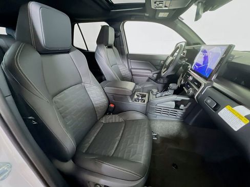 New 2026 Toyota 4Runner TRD Off-Road Premium image 23