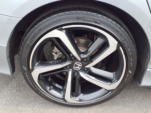 Used 2022 Honda Accord Sport image 22