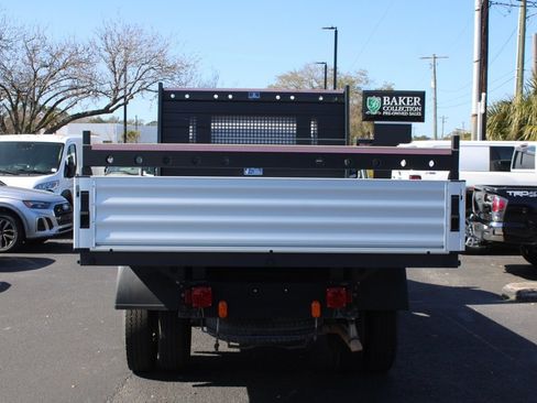 Used 2015 Freightliner Sprinter 3500 image 11