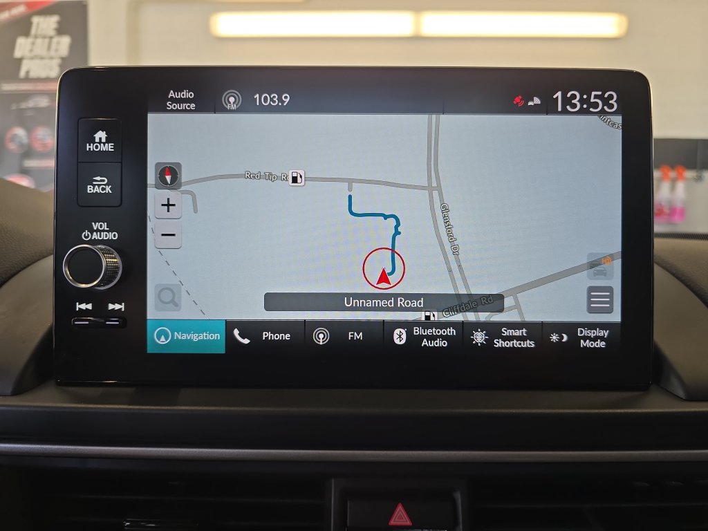 Used 2025 Honda Pilot Touring image 25