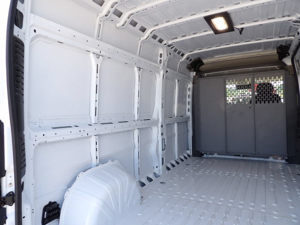 Used 2026 RAM ProMaster 2500 w/ Convenience Group FWD image 42
