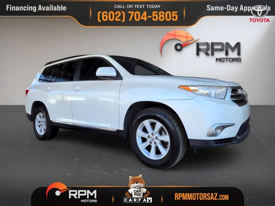 Used 2013 Toyota Highlander SE AWD/4WD image 1