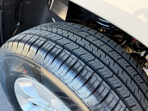 Used 2022 RAM 1500 Laramie image 43