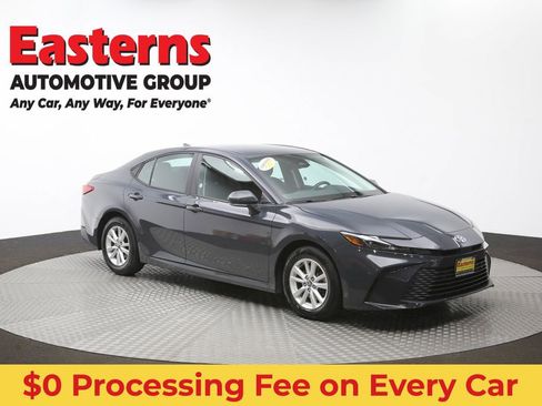 Used 2025 Toyota Camry LE FWD image 48