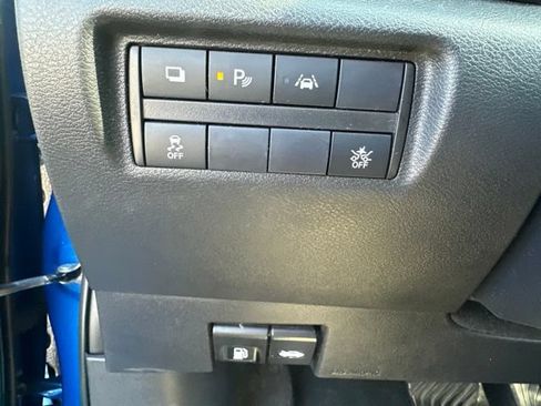 Used 2023 Nissan Versa S w/ S Plus Package FWD image 15