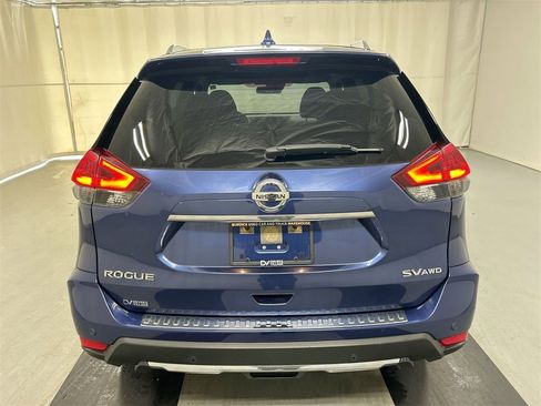 Used 2019 Nissan Rogue SV image 20