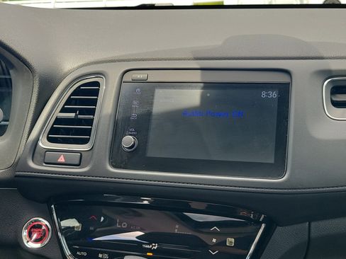 Used 2022 Honda HR-V EX image 16
