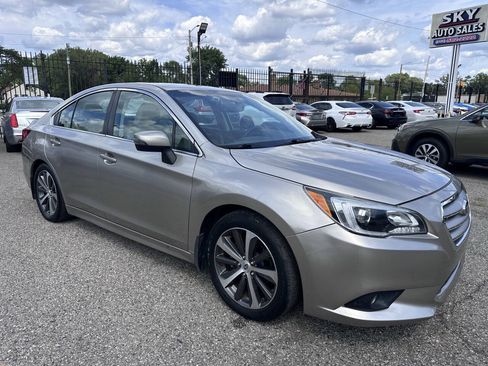 Used 2017 Subaru Legacy 2.5i Limited AWD/4WD image 1