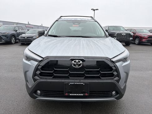 New 2026 Toyota Corolla Cross XLE image 3