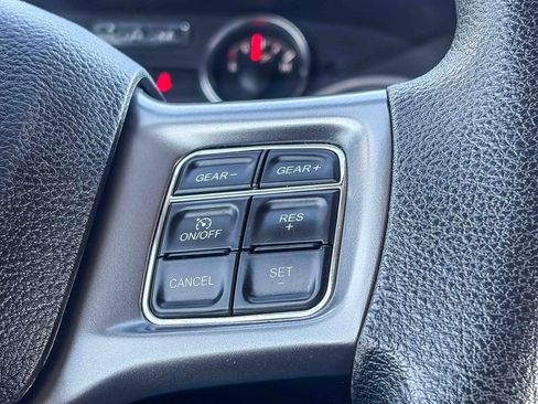 Used 2022 RAM 1500 Classic SLT w/ Electronics Group image 20