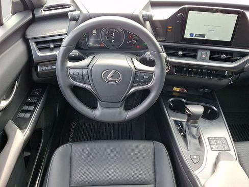 Used 2024 Lexus UX 250h AWD w/ Premium Package image 12