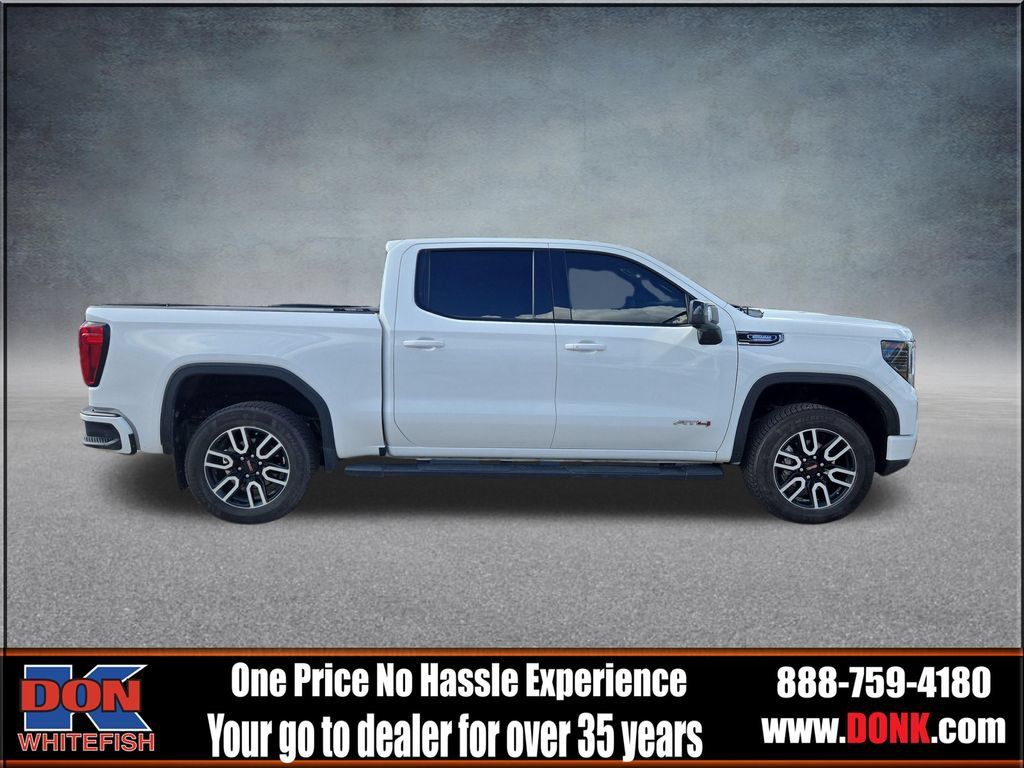 Used 2023 GMC Sierra 1500 AT4 w/ AT4 Premium Package AWD/4WD image 9