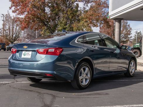 Used 2024 Chevrolet Malibu LT image 7
