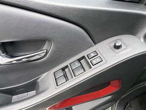 Used 2022 Nissan Frontier PRO-4X w/ Off-Road Protection Package image 11