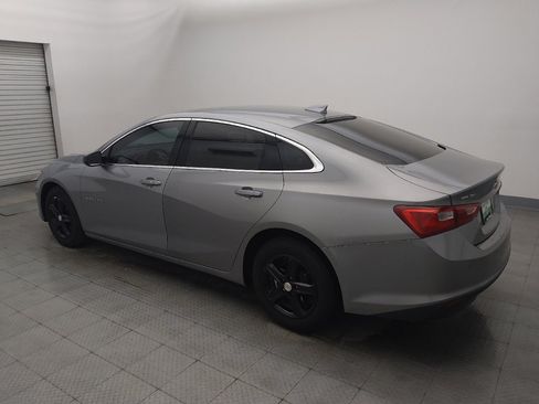 Used 2024 Chevrolet Malibu LT FWD image 3