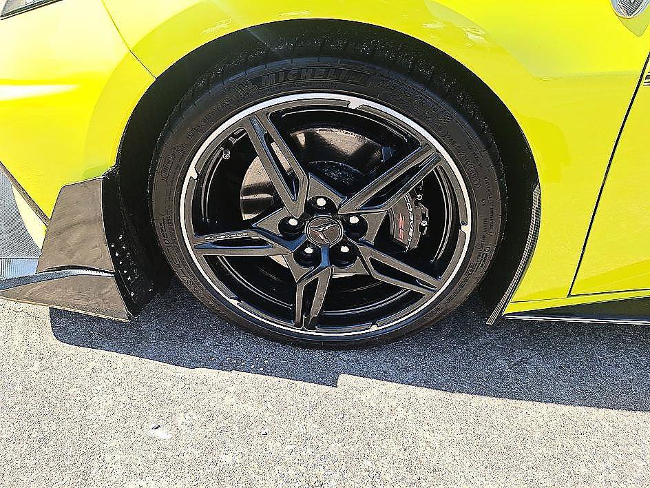 Used 2020 Chevrolet Corvette Stingray Preferred Conv w/ 2LT Preferred Equipment Group RWD image 8