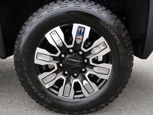 New 2026 GMC Sierra 3500 Denali image 23