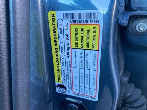 Used 2010 Ford Taurus SEL FWD image 26