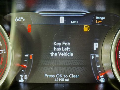 Used 2022 Dodge Challenger GT image 15