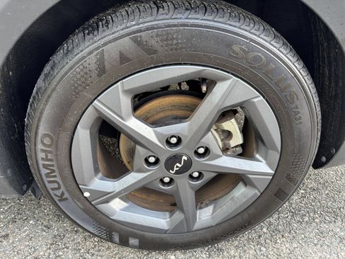 Used 2025 Kia K4 FWD image 29