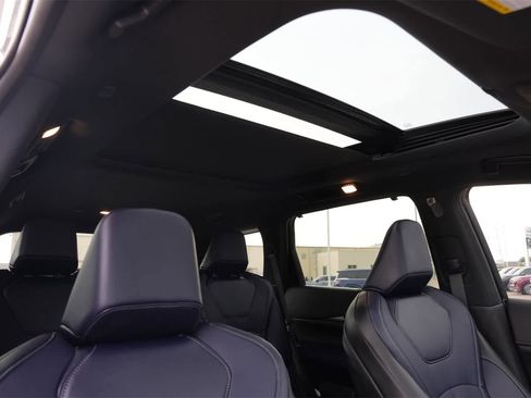 New 2026 INFINITI QX60 Sport w/ Dark Cargo Package image 25