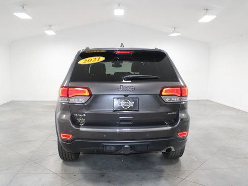 Used 2021 Jeep Grand Cherokee Limited w/ Trailer Tow Group IV image 8