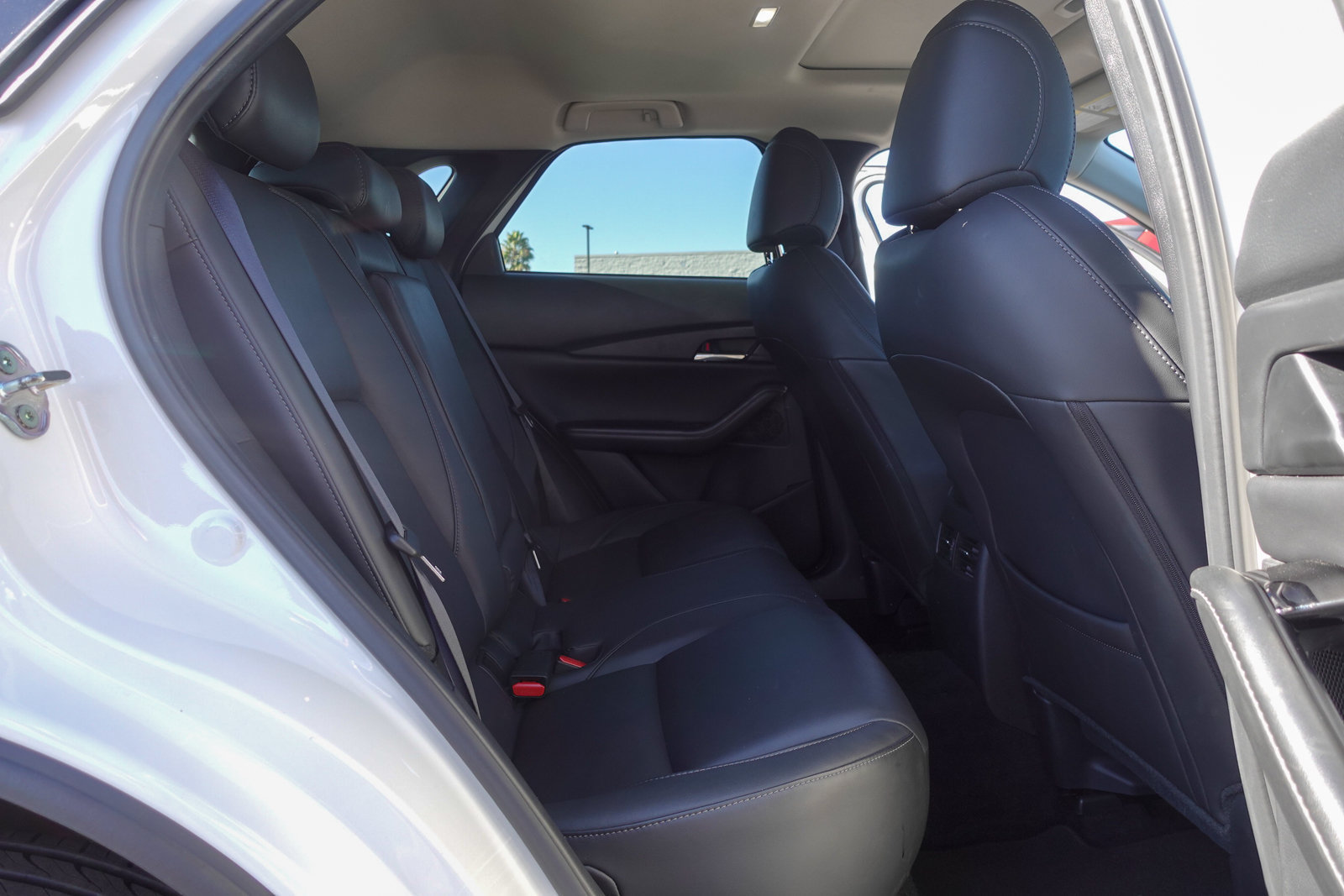 Used 2025 MAZDA CX-30 AWD 2.5 S w/ Preferred Package image 16