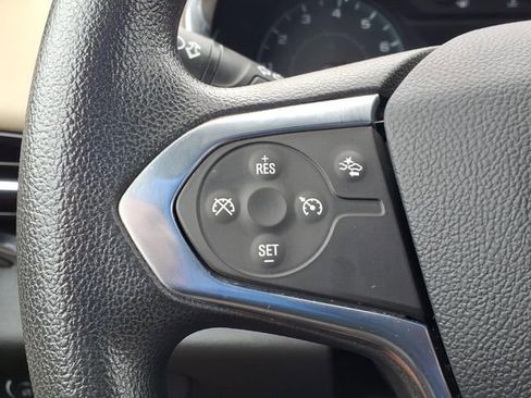 Used 2023 Chevrolet Traverse LS w/ Safety Package FWD image 20